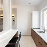 Rigas29 - Urbannest Апартаменти Бухарест