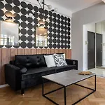 Апартаменти Rigas29 - Urbannest Бухарест